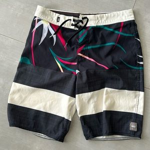 Vans youth board shorts 28” / 16